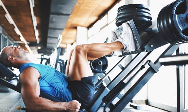 Key components of explosive leg training: leg workout 